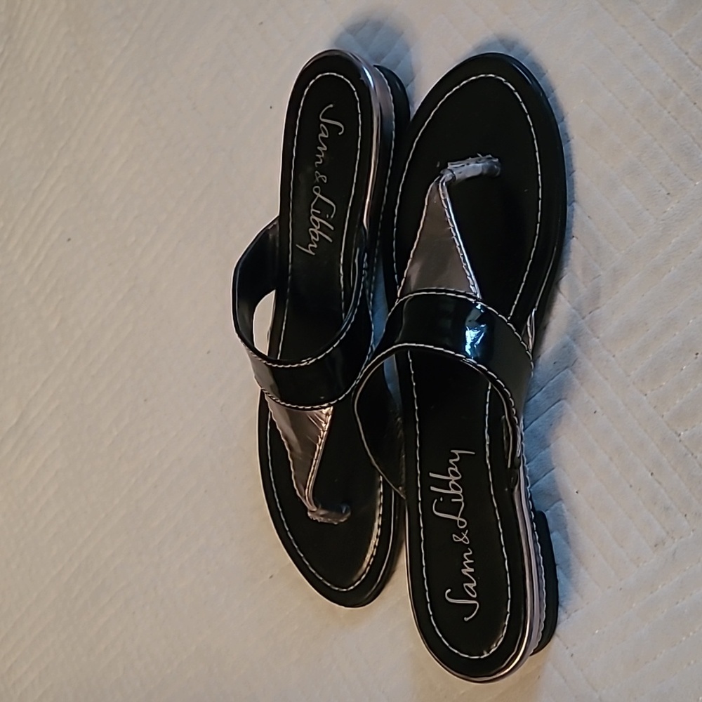 Sam & Libby Black and Silver Sandals, Size 6.5 - Picture 3 of 7